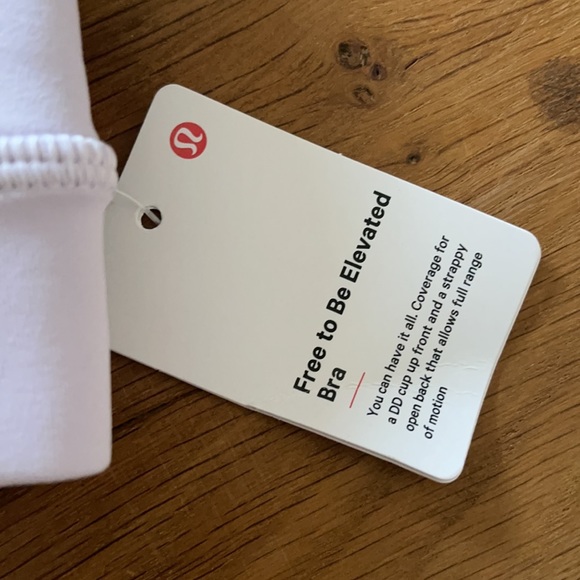 NWT LULULEMON SPORTS BRA - Picture 3 of 6